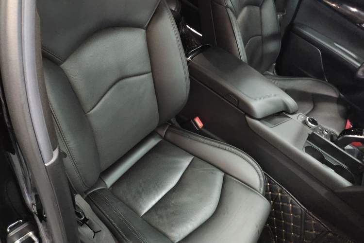 Used Cadillac CT6 2020 28T Luxury Sport Model Right Front Seat