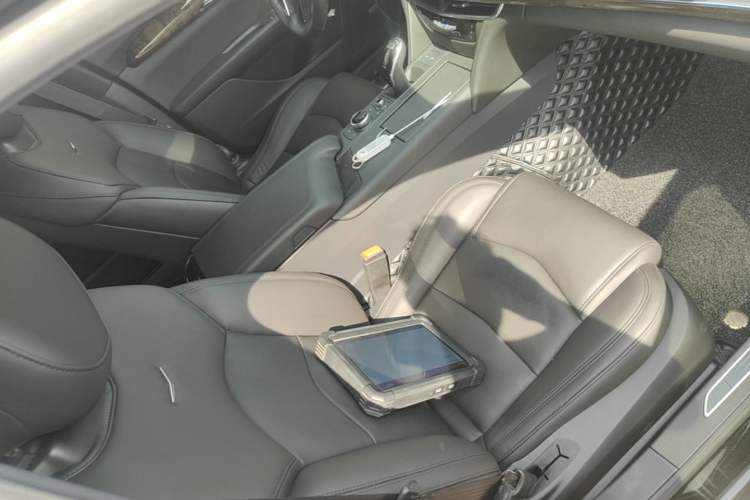 Used Cadillac CT6 2020 28T Luxury Version Right Front Seat
