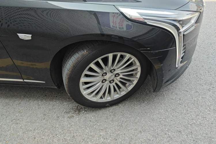Used Cadillac CT6 2020 28T Fashion Edition Right Front Wheel Hub