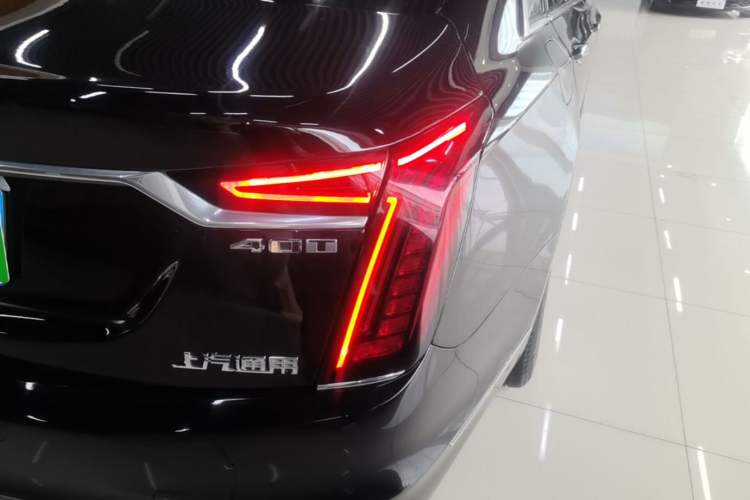 Used Cadillac CT6 2020 28T Luxury Version Right Rear Taillight