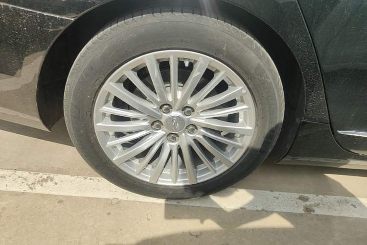 Used Cadillac CT6 2020 28T Luxury Version Right Rear Wheel Hub