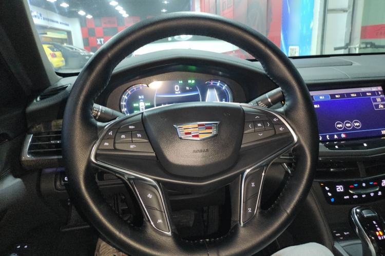 Used Cadillac CT6 2020 28T Luxury Sport Model Steering Wheel