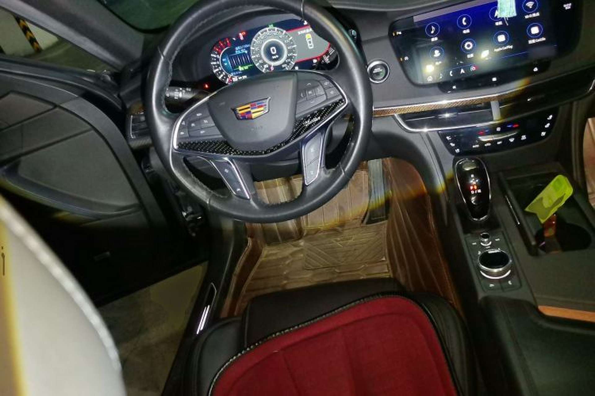 Used Cadillac CT6 2020 28T Luxury Version Steering Wheel