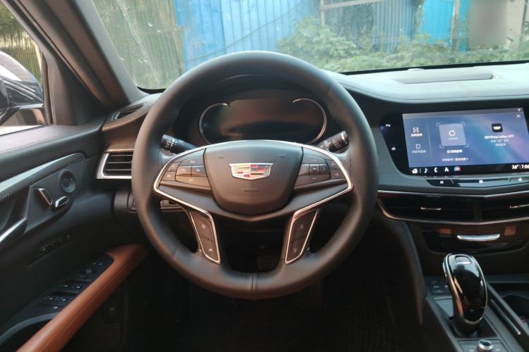 Used Cadillac CT6 2020 28T Luxury Version Steering Wheel