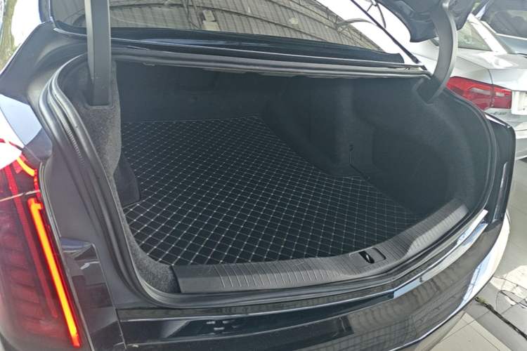 Used Cadillac CT6 2020 28T Elite Edition Trunk