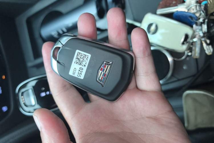 Used Cadillac CT6 2020 Updated 28T Leading Sporty Version Vehicle Key