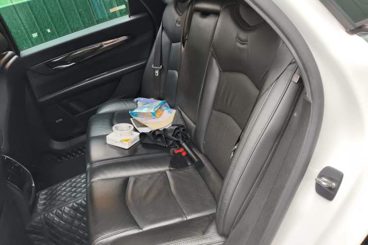 Used Cadillac CT6 2020 28T Luxury Version Left Rear Seat