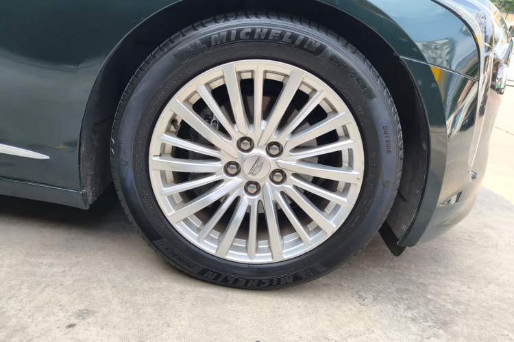 Used Cadillac CT6 2020 28T Luxury Version Right Front Wheel Hub
