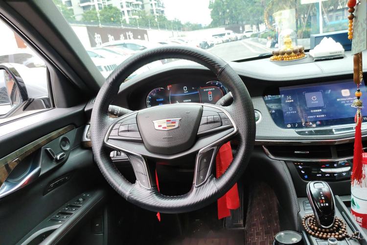 Used Cadillac CT6 2020 28T Luxury Sport Model Steering Wheel