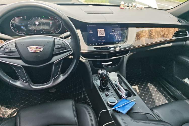 Used Cadillac CT6 2020 28T Luxury Version Center Console