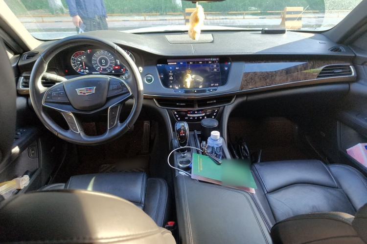Used Cadillac CT6 2020 28T Luxury Version Center Console