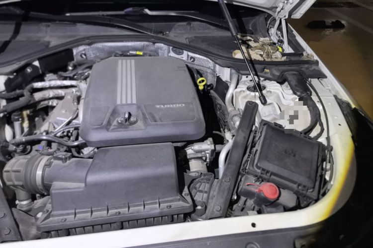 Used Cadillac CT6 2020 28T Fashion Edition Engine Bay Left