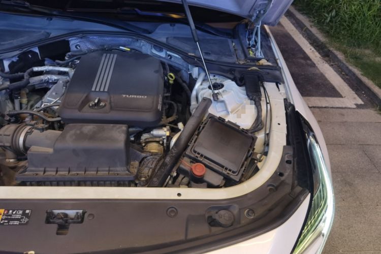 Used Cadillac CT6 2020 28T Fashion Edition Engine Bay Left
