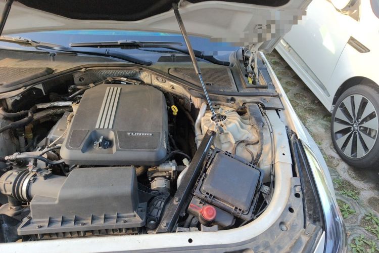 Used Cadillac CT6 2020 28T Luxury Version Engine Bay Left