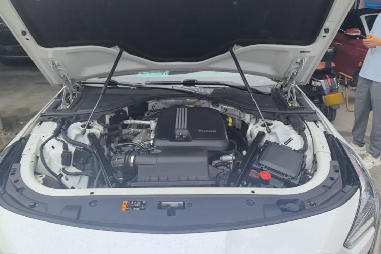 Used Cadillac CT6 2020 28T Fashion Edition Engine Bay
