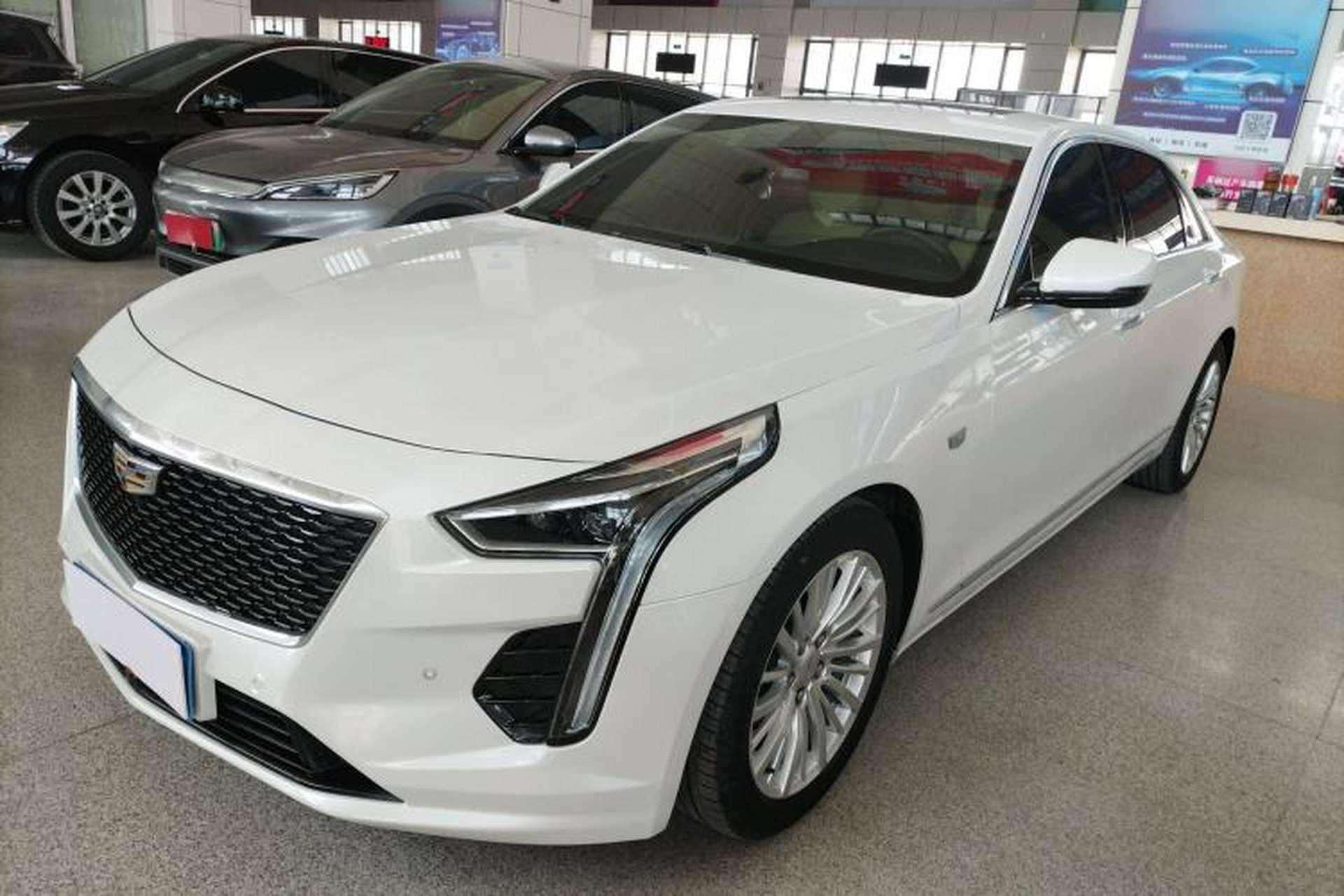 Used Cadillac CT6 2020 28T Fashion Edition Front Left 45 Deg