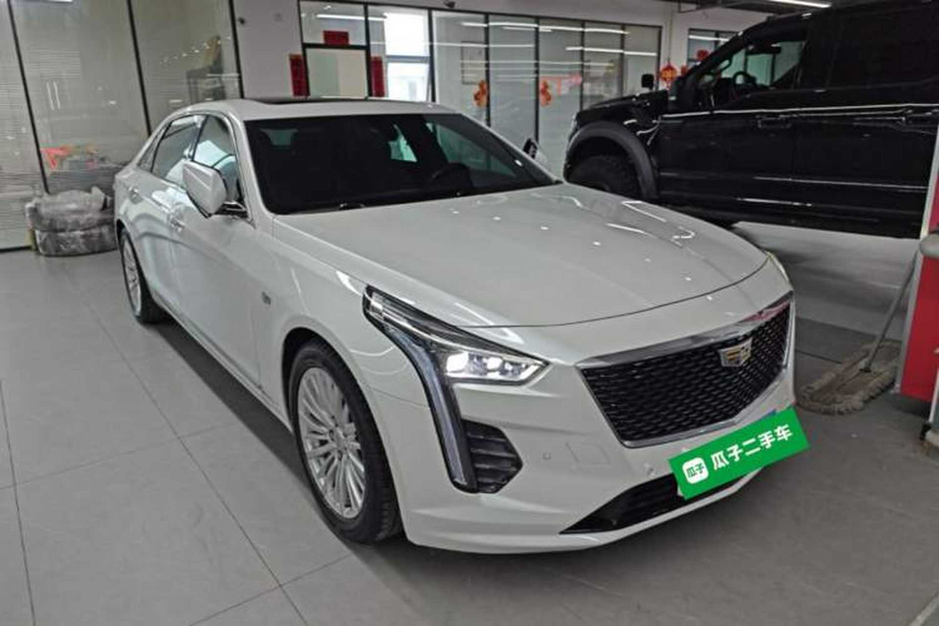 Used Cadillac CT6 2020 28T Luxury Version Front Right 45 Deg