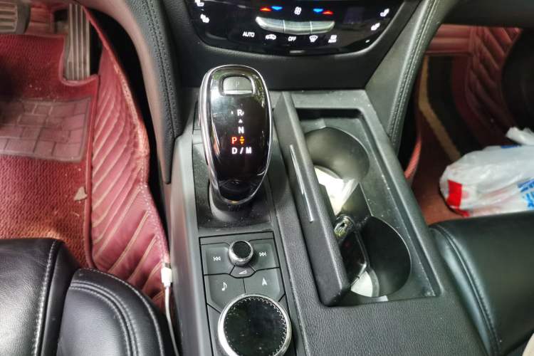 Used Cadillac CT6 2020 28T Fashion Edition Gear Lever