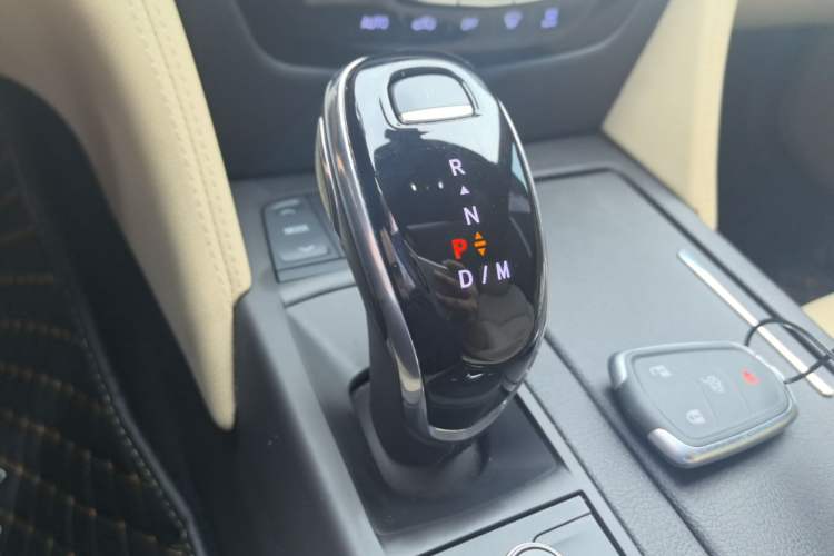 Used Cadillac CT6 2020 28T Fashion Edition Gear Lever