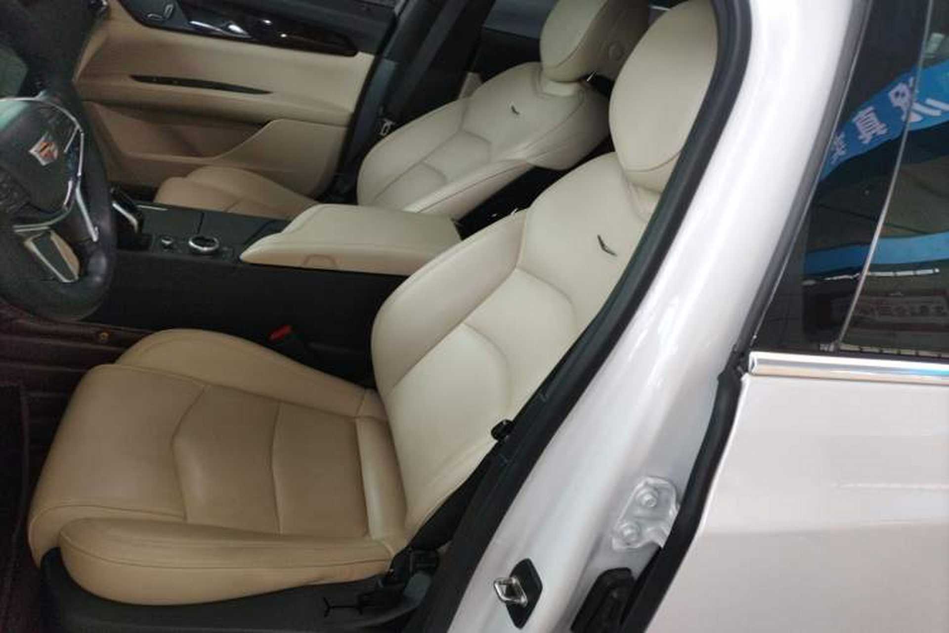 Used Cadillac CT6 2020 28T Fashion Edition Left Front Seat