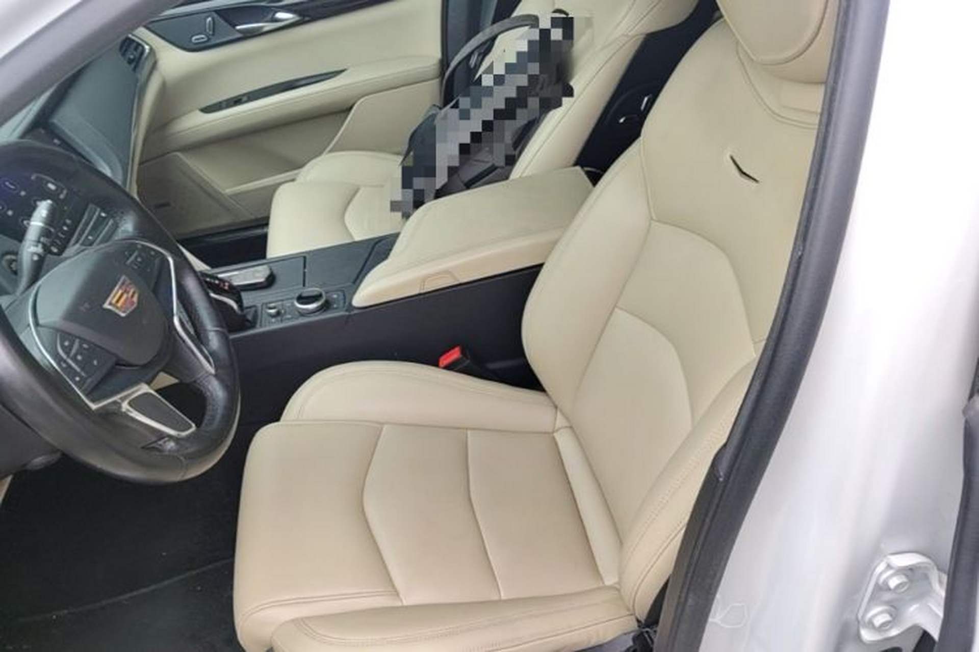 Used Cadillac CT6 2020 28T Fashion Edition Left Front Seat