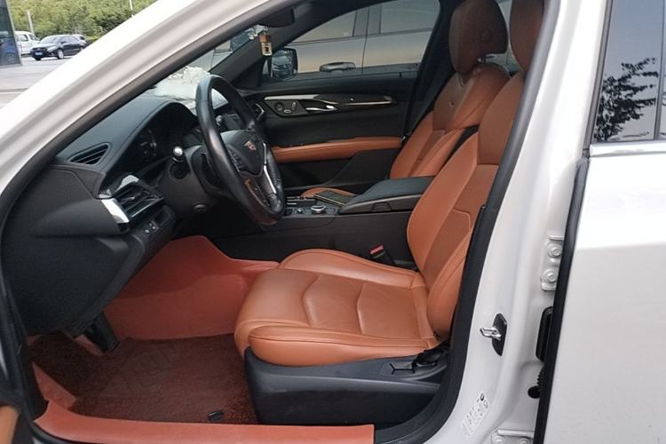 Used Cadillac CT6 2020 28T Luxury Version Left Front Seat