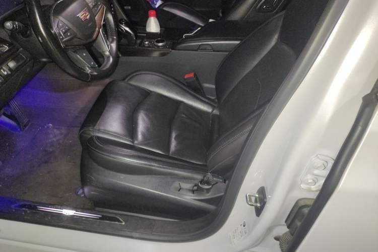 Used Cadillac CT6 2020 28T Luxury Version Left Front Seat