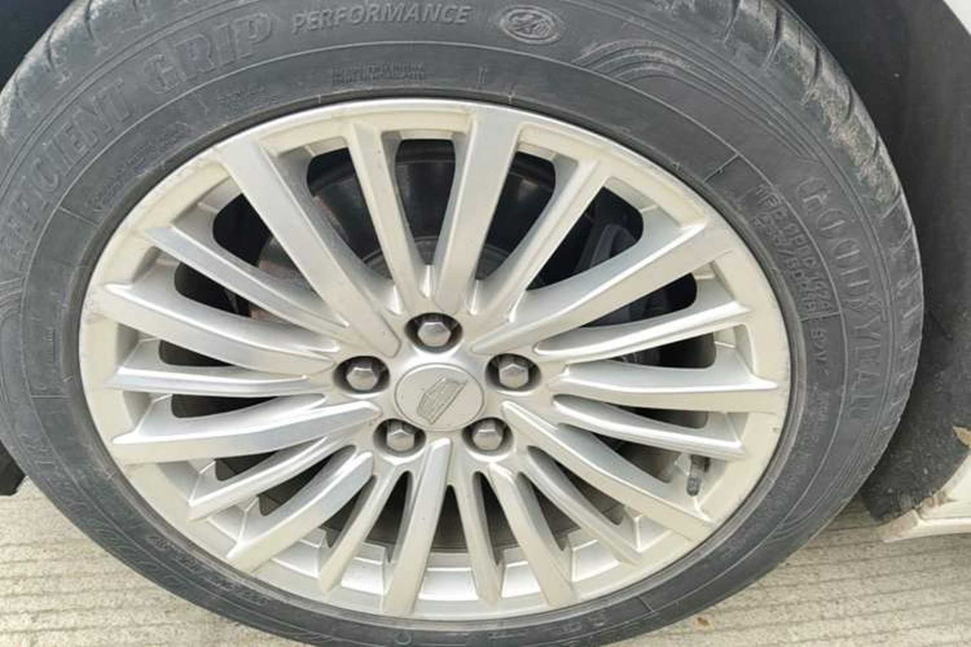 Used Cadillac CT6 2020 28T Fashion Edition Left Front Wheel Hub