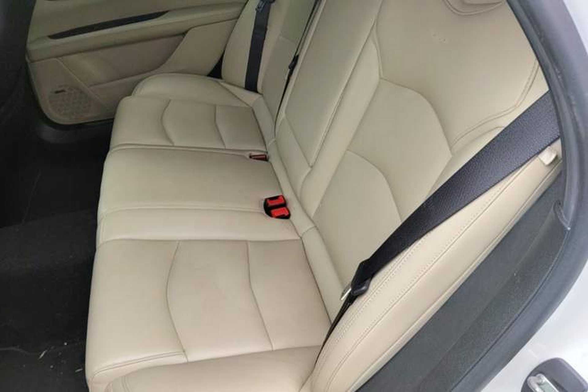 Used Cadillac CT6 2020 28T Fashion Edition Left Rear Seat
