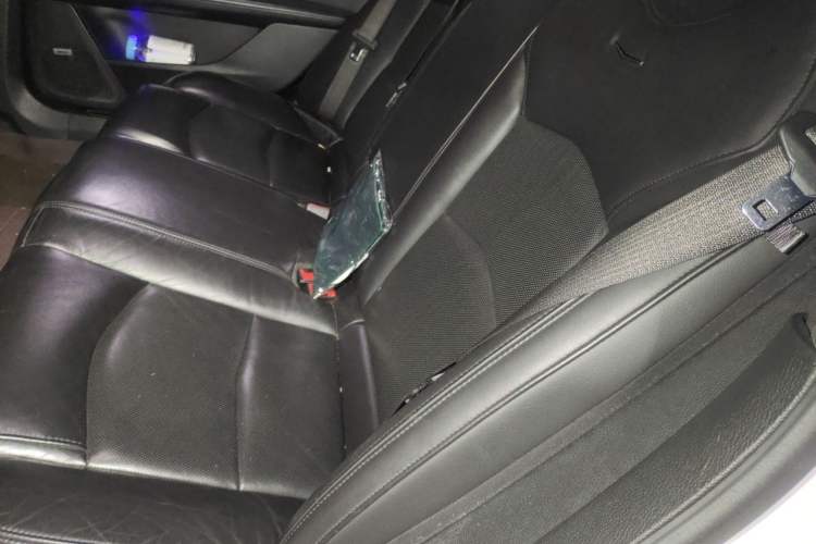 Used Cadillac CT6 2020 28T Luxury Version Left Rear Seat