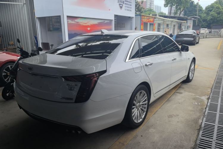 Used Cadillac CT6 2020 28T Fashion Edition Rear Right 45 Deg