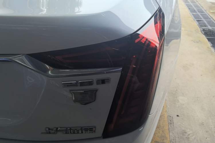 Used Cadillac CT6 2020 28T Fashion Edition Right Rear Taillight