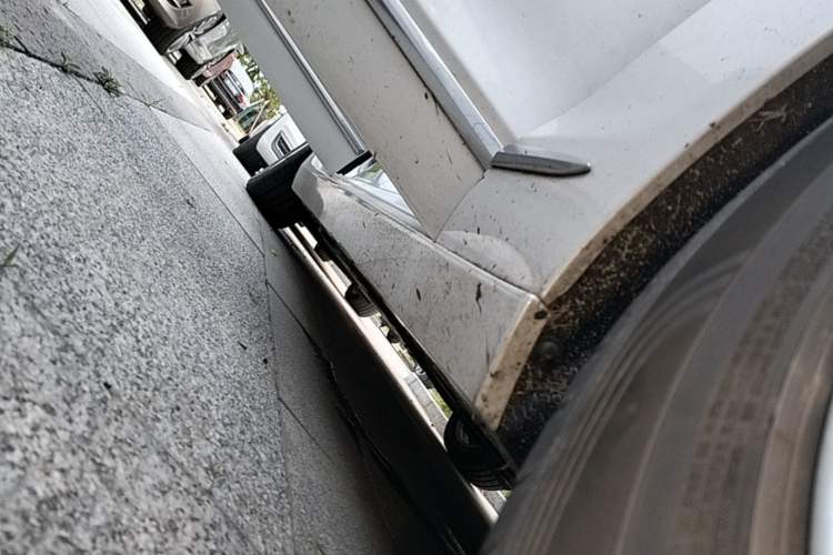 Used Cadillac CT6 2020 28T Luxury Version Right Side Sill