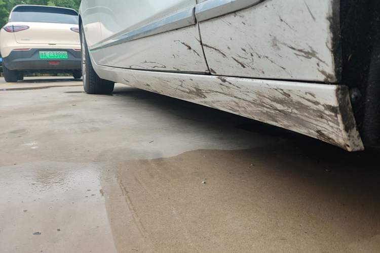 Used Cadillac CT6 2020 28T Luxury Version Right Side Sill