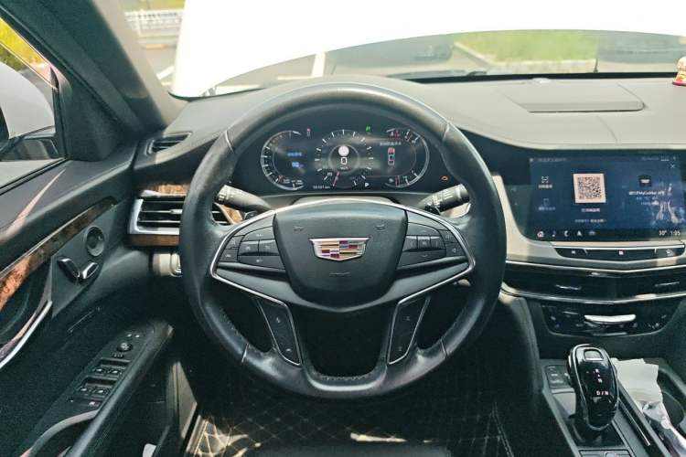 Used Cadillac CT6 2020 28T Luxury Version Steering Wheel