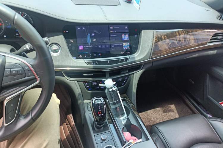 Used Cadillac CT6 2021 28T Luxury Version Audio And AC Panel