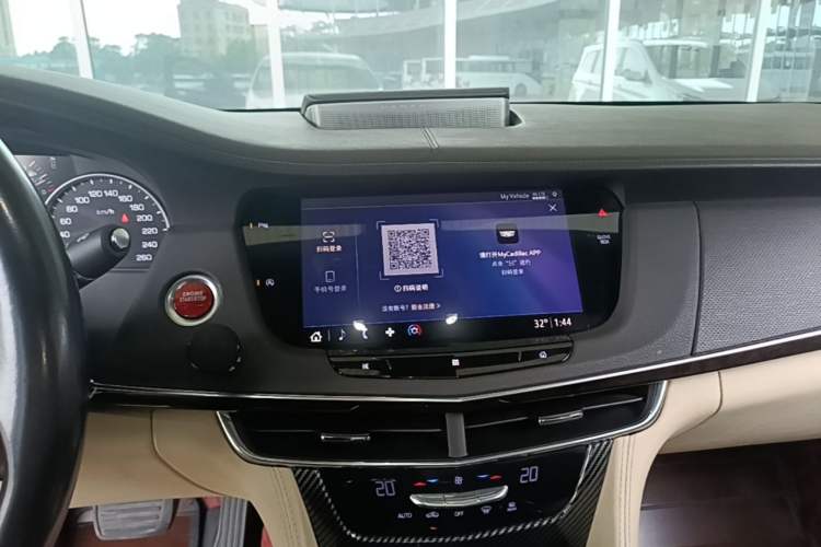 Used Cadillac CT6 2021 28T Fashion Edition Audio And AC Panel