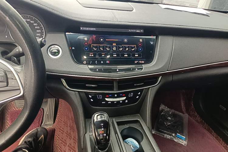 Used Cadillac CT6 2021 28T Fashion Edition Audio And AC Panel