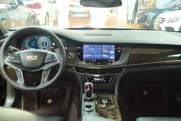 Used Cadillac CT6 2021 28T Luxury Version Center Console