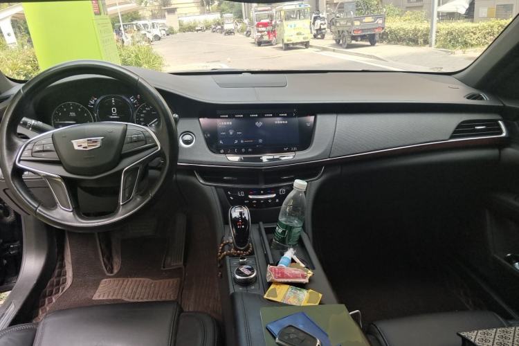 Used Cadillac CT6 2021 28T Elite Edition Center Console