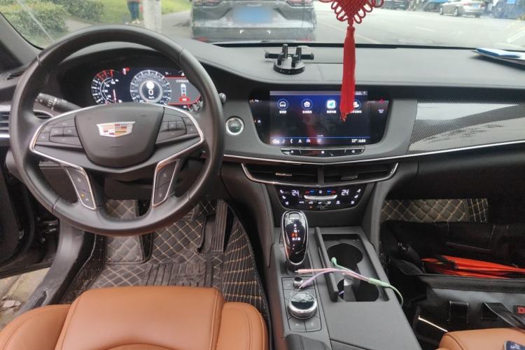 Used Cadillac CT6 2021 28T Luxury Version Center Console