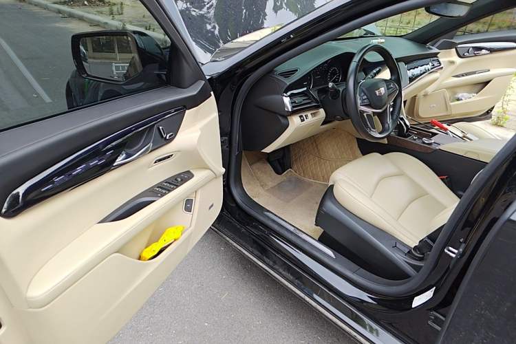 Used Cadillac CT6 2021 28T Fashion Edition Driver Seat
