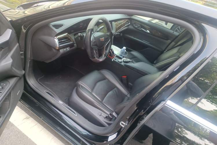Used Cadillac CT6 2021 28T Luxury Version Driver Seat