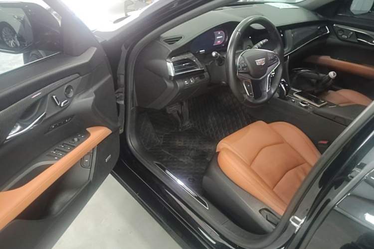 Used Cadillac CT6 2021 28T Luxury Version Driver Seat