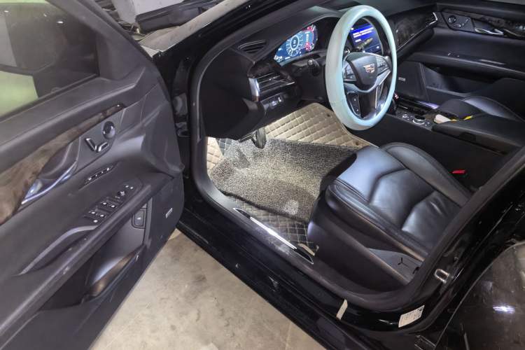 Used Cadillac CT6 2021 28T Luxury Version Driver Seat