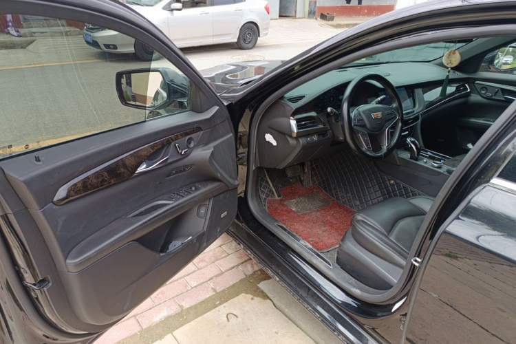 Used Cadillac CT6 2021 28T Luxury Version Driver Seat
