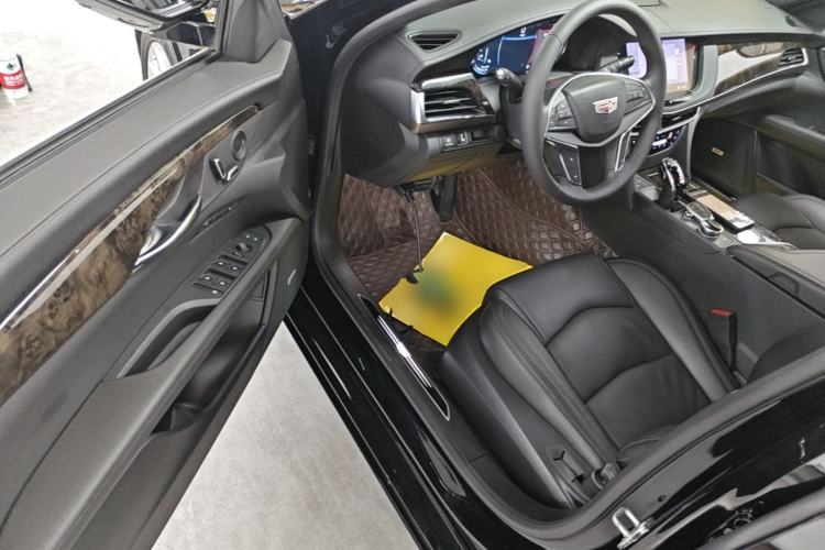 Used Cadillac CT6 2021 28T Luxury Version Driver Seat