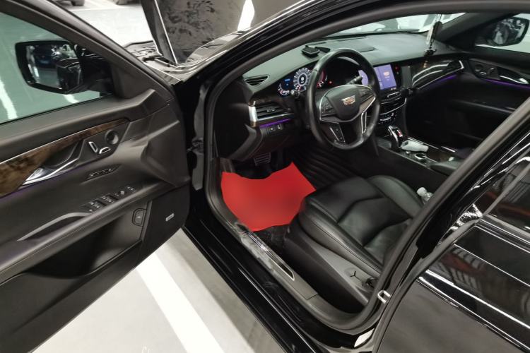 Used Cadillac CT6 2021 28T Luxury Version Driver Seat