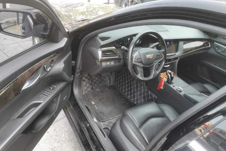 Used Cadillac CT6 2021 28T Luxury Version Driver Seat