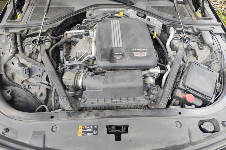 Used Cadillac CT6 2021 28T Luxury Version Engine Bay